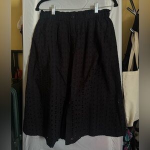 Mossimo black eyelet skirt size M
